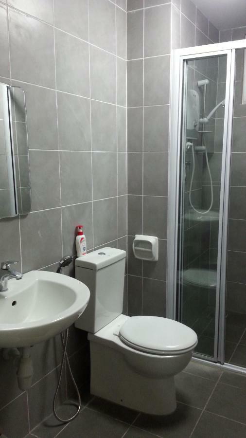 Az Homestay @ Southville City Bangi Luaran gambar